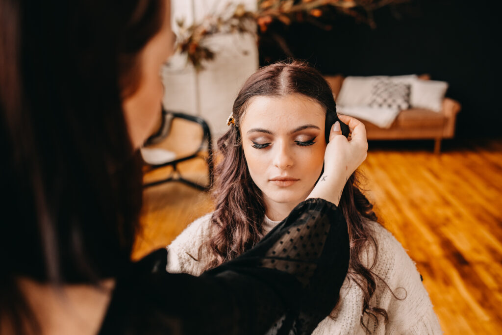 Connecticut makeup artist